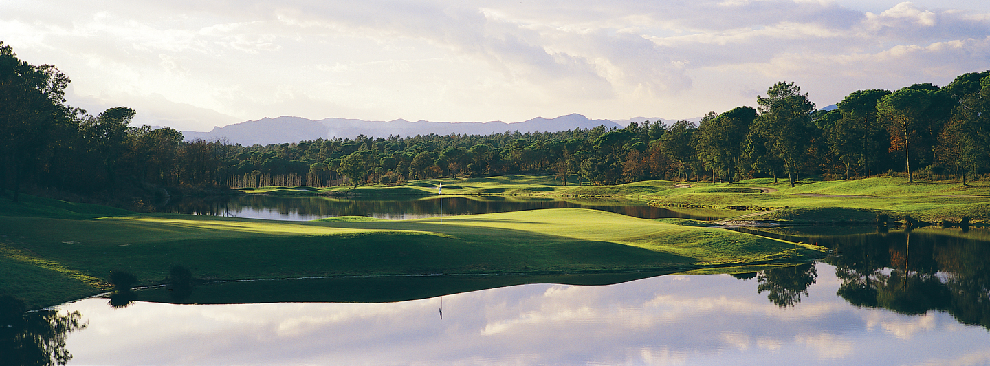 Hole 13 at PGA Catalunya Resort