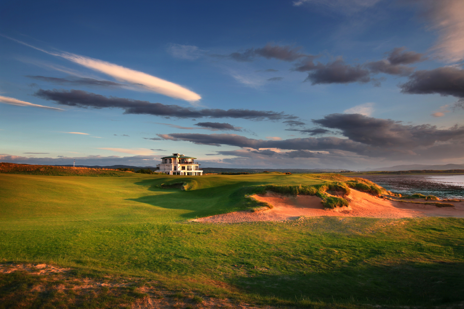 18th hole at Castle Stuart Golf LInks Inverness