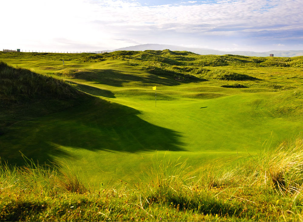 Hole 13 at Macrahanish Dunes Golf Club, Campbelltown, Scotland